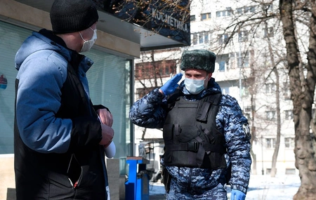 В Москве начали штрафовать за нарушение режима самоизоляции