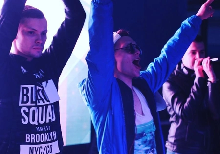 Стихия Bass House