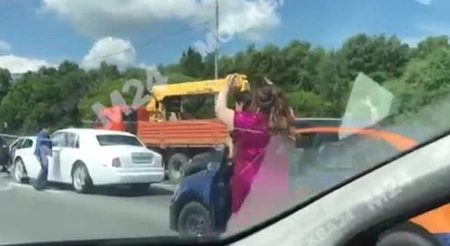 Из-за танцев две полосы МКАДа были перекрыты