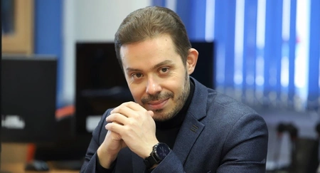 Глава управления развития кадрового потенциала департамента образования Москвы Илья Новокрещенов оценил качество столичного образования