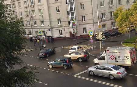 Замглавы Минобороны Евкуров попал в ДТП в центре Москвы