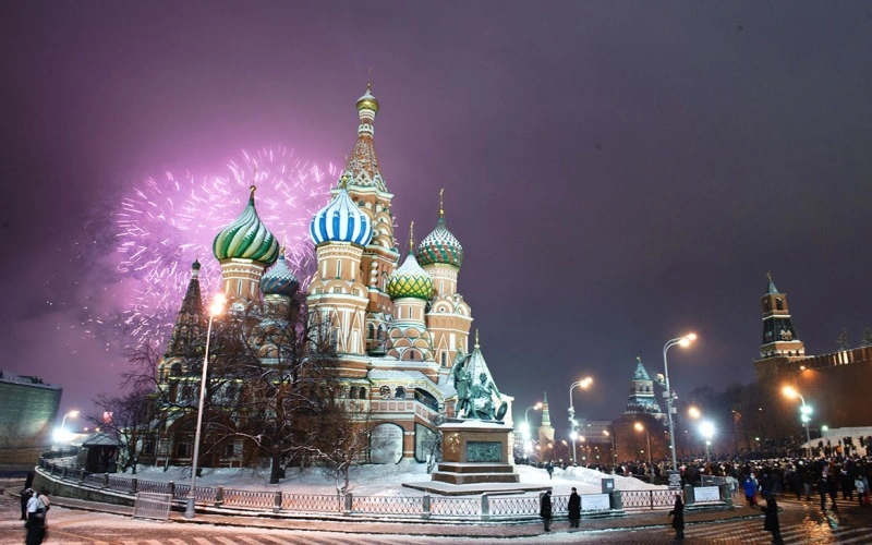 Из-за пандемии в Москве на празднование Нового года потратили рекордно низкую сумму денег