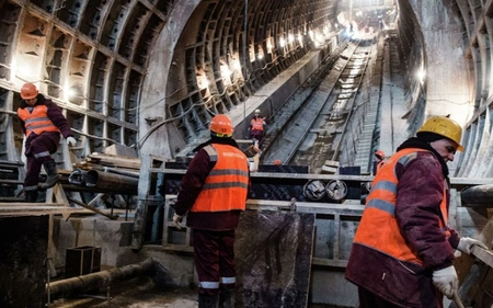 Стартовало строительство первой в столице теплой наземной станции метро