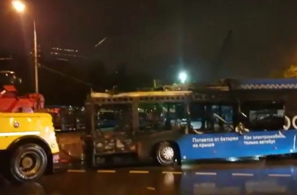 Впервые в Москве произошел пожар в электробусе