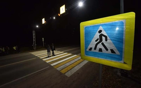В Москве появился первый пешеходный переход iCrosswalk