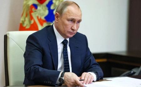 Владимир Путин сегодня вручит премии в области науки и инноваций и проведет заседание Совета по науке и образованию￼