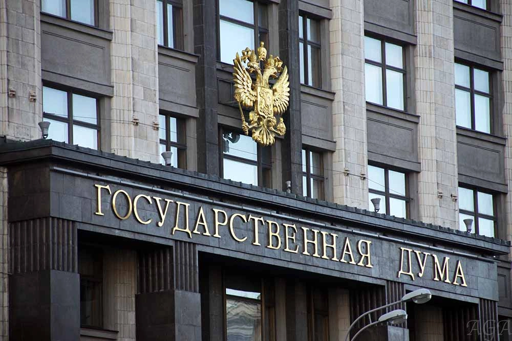 30 марта.  Вступает в силу изменения в закон об увеличении страховых выплат потерпевшим в результате аварий