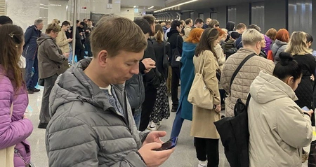 В Москве на БКЛ сбой в движение поездов