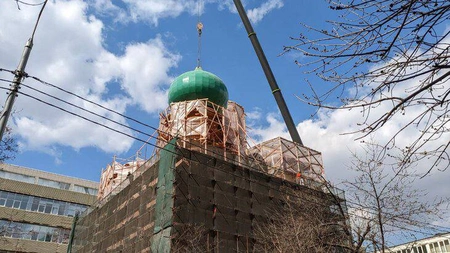 Три малые главки вернулись на церковь Рождества Пресвятой Богородицы