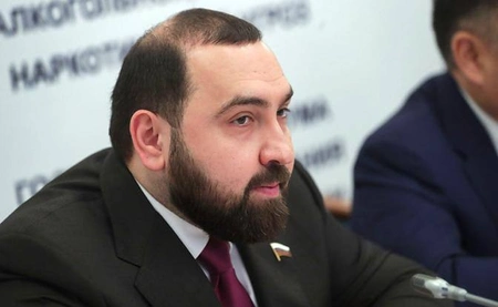 Депутат Хамзаев выступил за исключение английского языка из школьной программы