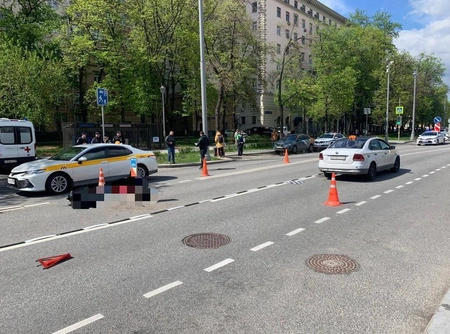 В Москве погиб мотоциклист в результате ДТП с автомобилем такси