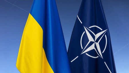 Украина требует от НАТО на июльском саммите в Вильнюсе принять решения о ее членстве в альянсе