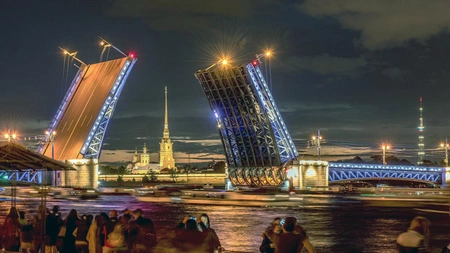 Сезон навигации открылся в Санкт-Петербурге