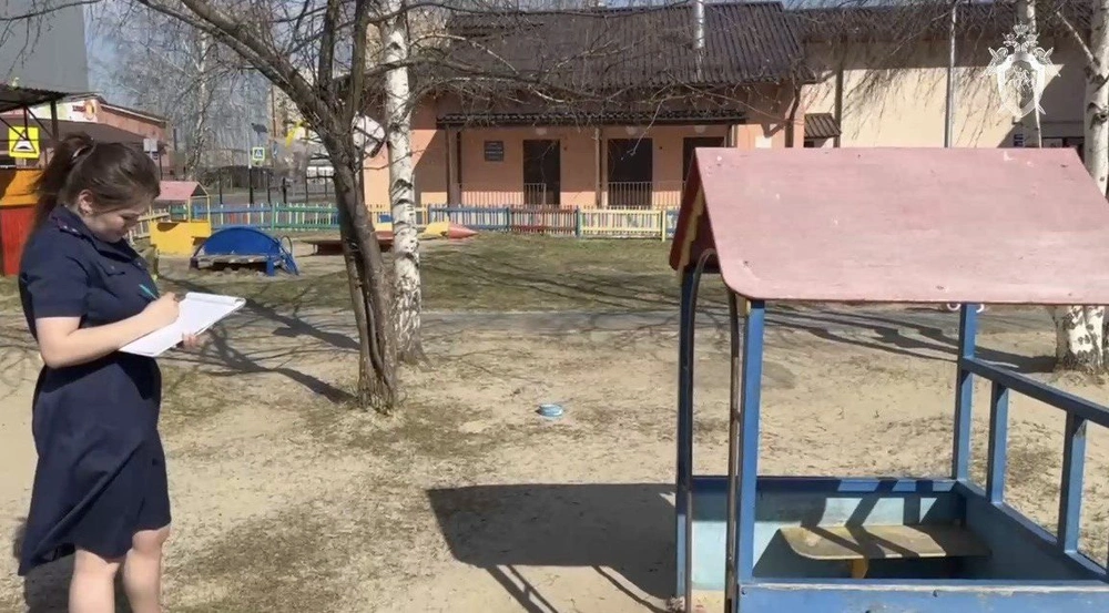 В Тобольске на территории детского сада найден труп четырехлетней девочки