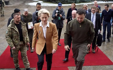 Глава Еврокомиссии Урсула фон дер Ляйен прибыла в Киев для празднования Дня Европы