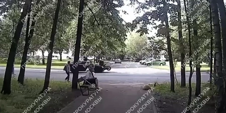 На востоке Москвы подросток сбил мотоциклиста
