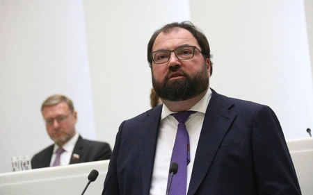 В России хотят запретить размещать рекламу у иноагентов, привлеченных за фейки об армии