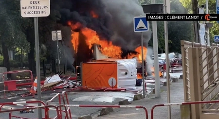 Во французской Нантере местные жители вышли на протесты