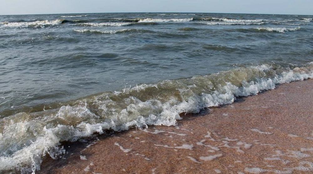 На Кубани дети попали в больницу после купания в море