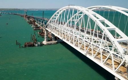На Крымском мосту восстановлено движение