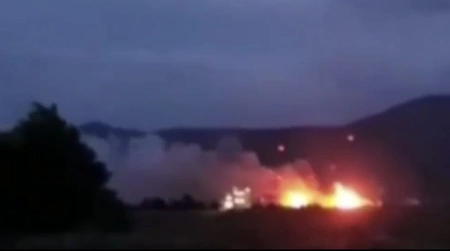 В Крыму горит военный полигон