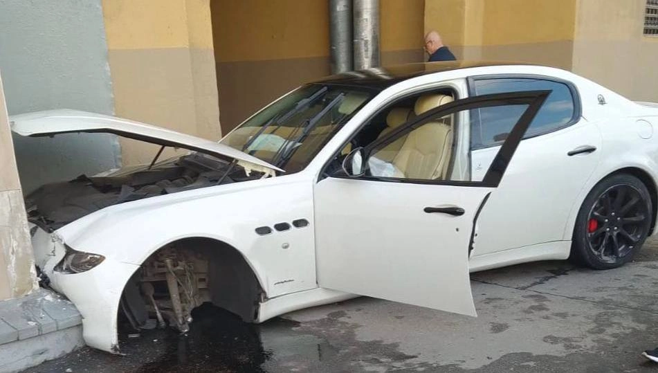 В центре Москвы автомобиль сбил пешехода