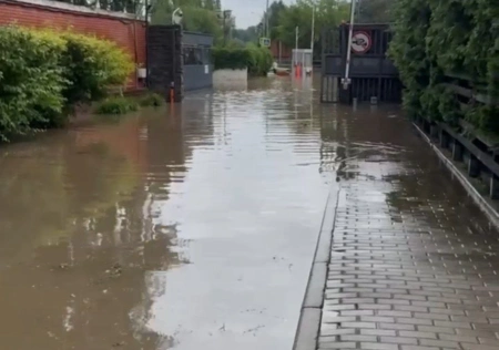 Москву затопило из-за тропического ливня