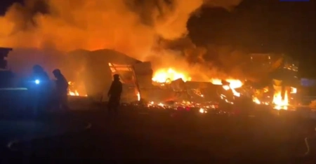 В Одинцово пожар на местном складе