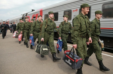 В России призыв на военную службу начнётся с 1 октября