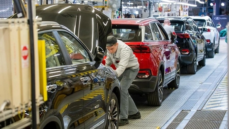Эфиопия запустит производство российских машин Lada