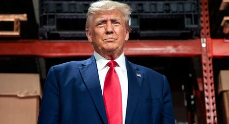 Дональд Трамп приехал в Нью-Йорк на суд по делу о мошенничестве