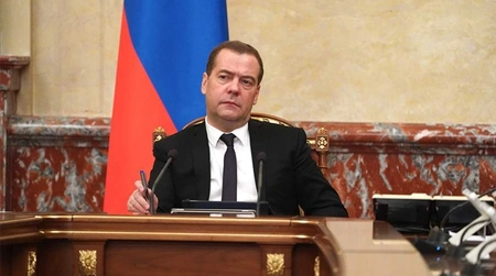 Дмитрий Медведев обвинил США в атаке на больницу в Секторе Газа