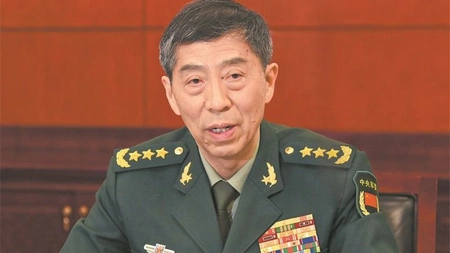 Глава Минобороны Китая Ли Шанфа ушел в отставку