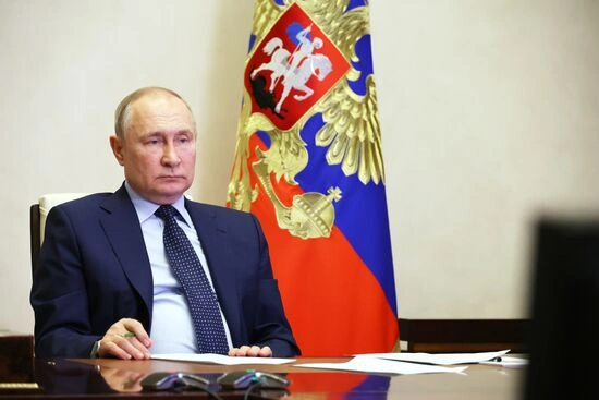 Владимир Путин дал разрешение на запуск обновленного общественного транспорта в регионах
