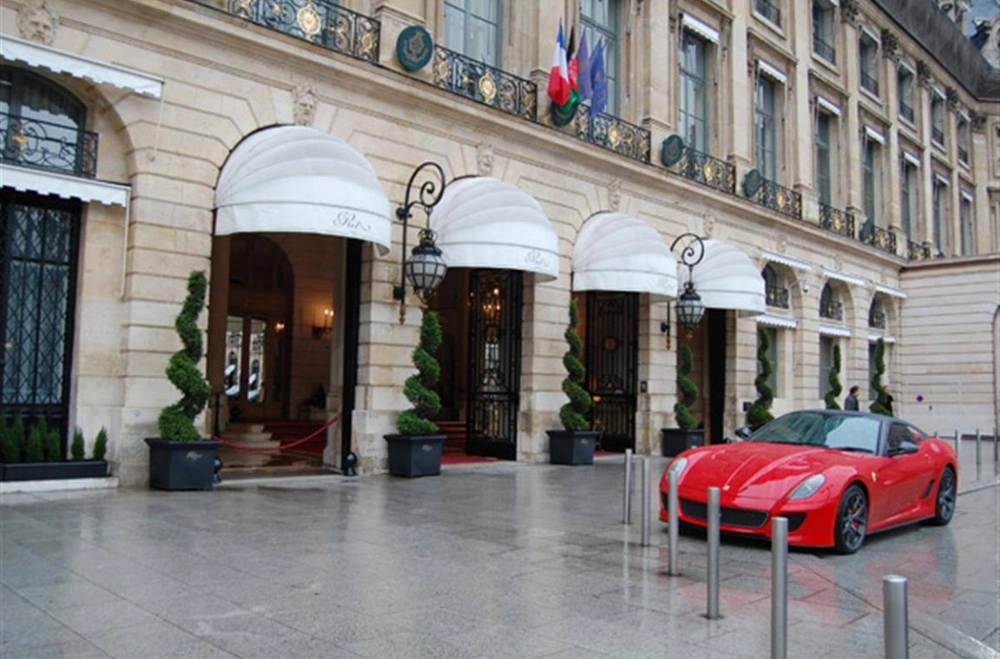 В отеле Ritz в Париже пропало кольцо стоимостью почти миллион евро