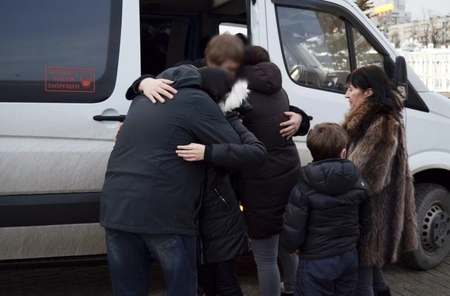 В Белгородской области вернули родителям троих детей с территории Украины