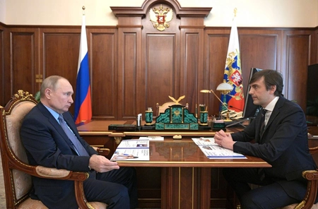 Владимир Путин провёл встречу с министром образования России