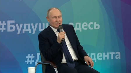 Владимир Путин провёл встречу со студентами Калининградской области