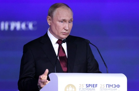 Владимир Путин выступил на форуме «Все для победы!» в Туле