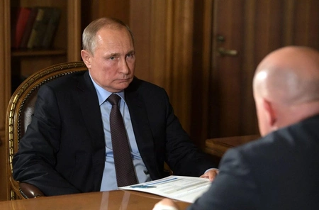 Владимир Путин провёл встречу с губернатором Севастополя