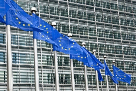 В Европарламенте не поддержали призыв не признавать итоги выборов президента РФ