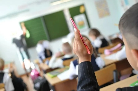 В Кургане школы переводят на дистанционное обучение из-за паводка