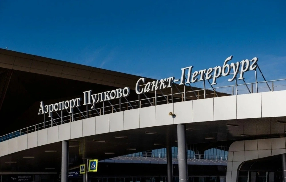 Владимир Путин поручил продлить линию метро до аэропорта Пулково в Санкт-Петербурге