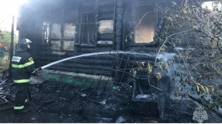 В Подмосковье при пожаре в частном доме погибли шесть человек