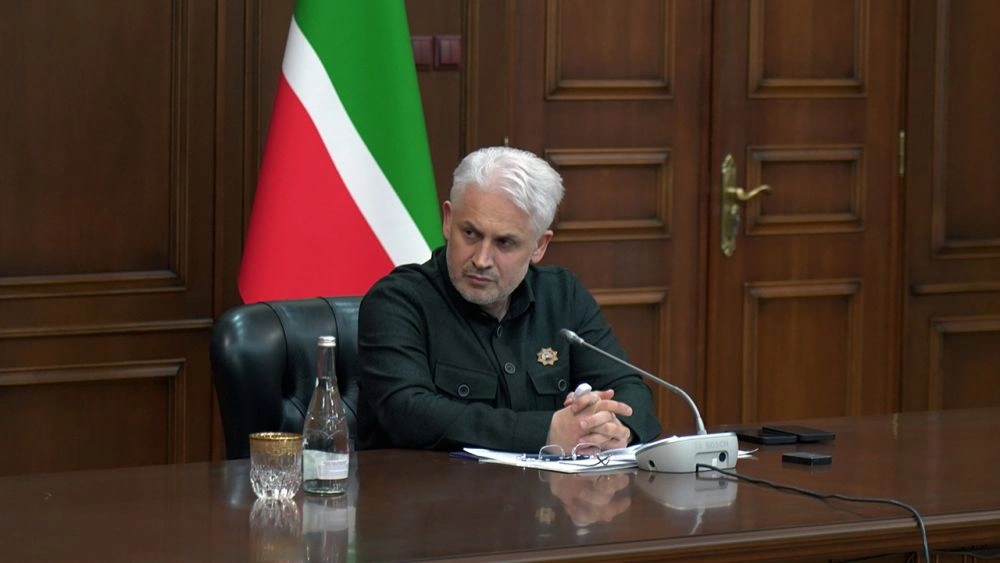 Председатель правительства Чечни сложил полномочия