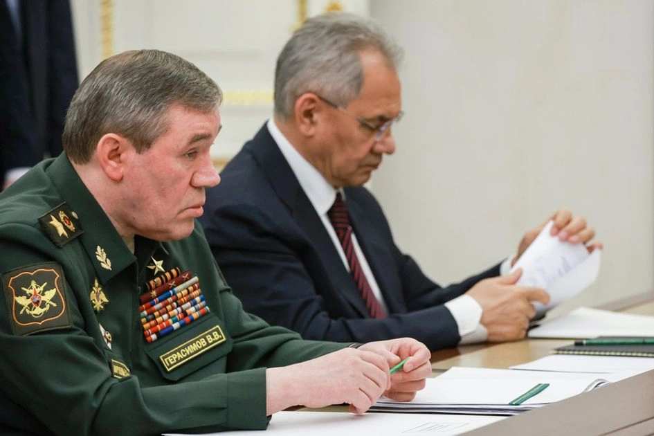 МУС выдал ордер на арест Сергея Шойгу