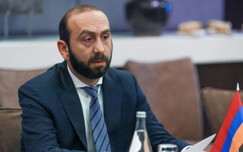 Армения назвала сроки возможного подписания мирного договора с Баку