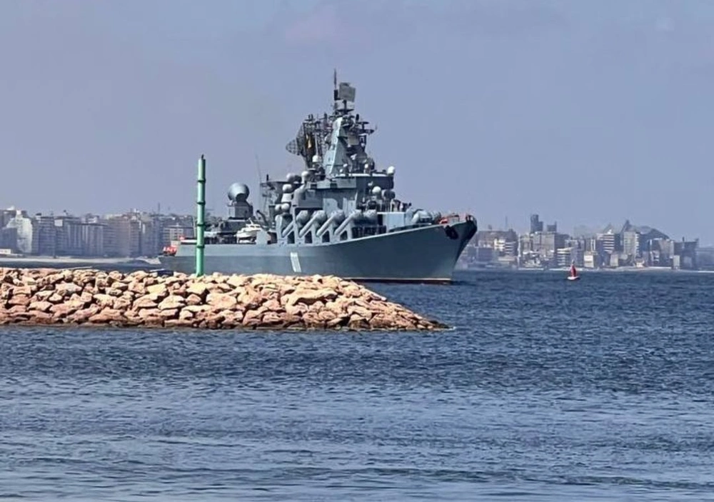 Российские корабли совершили деловой заход в египетский порт