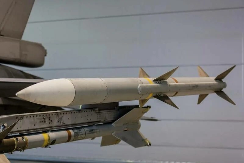 WSJ: США отправят Украине вооружение для F-16