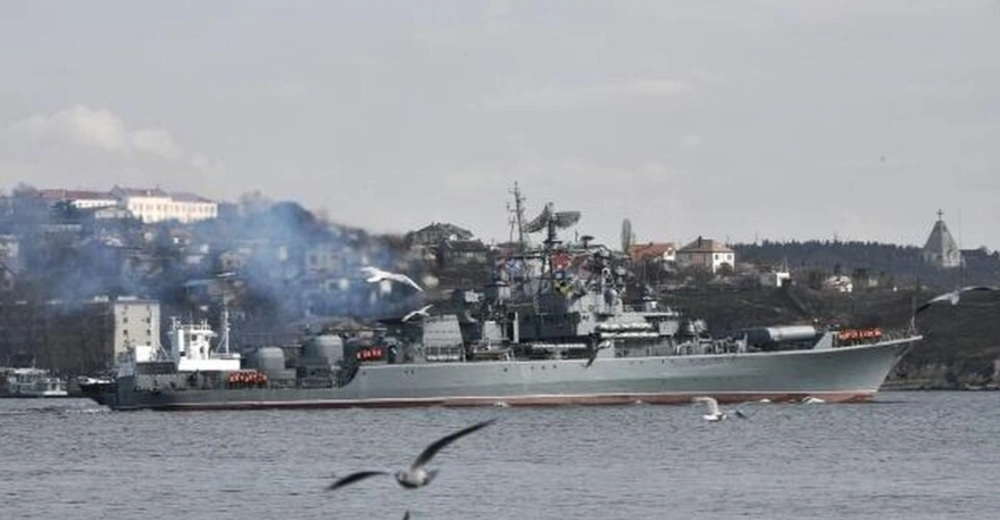 В Севастополе проходят учения со стрельбами